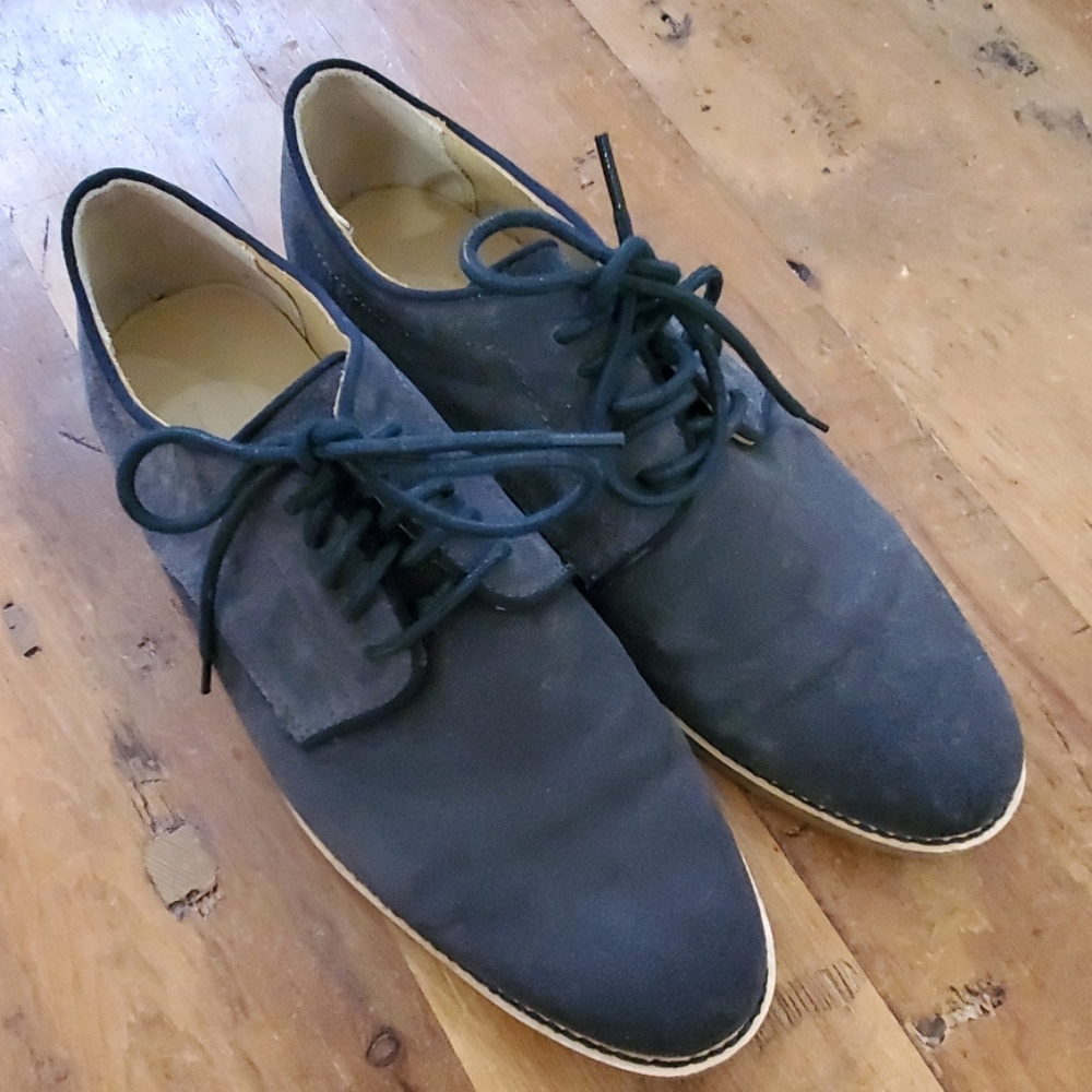 Sebago Shoes - Picture 2 of 7